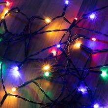 Elemes mini LED - es fényfüzér, 4,9 m / 50 db színes LED, 8program, kül - és beltéri - Leddy.hu