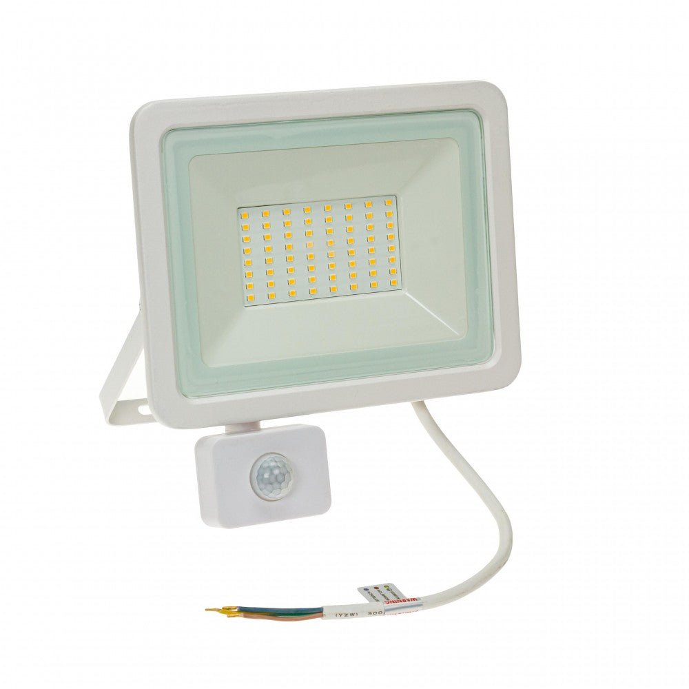 Mozgásérzékelős LED reflektor, fehér színű, 50 W, 6000 K - Leddy.hu