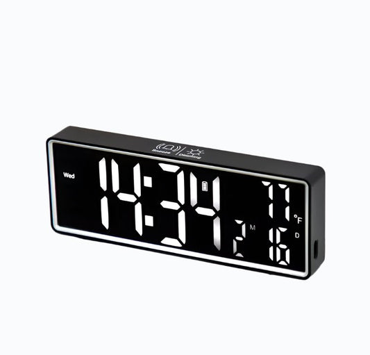 Digitális asztali LED óra, akkumulátoros, USB - vel, több funkció, kettő fajta forma - Leddy.hu